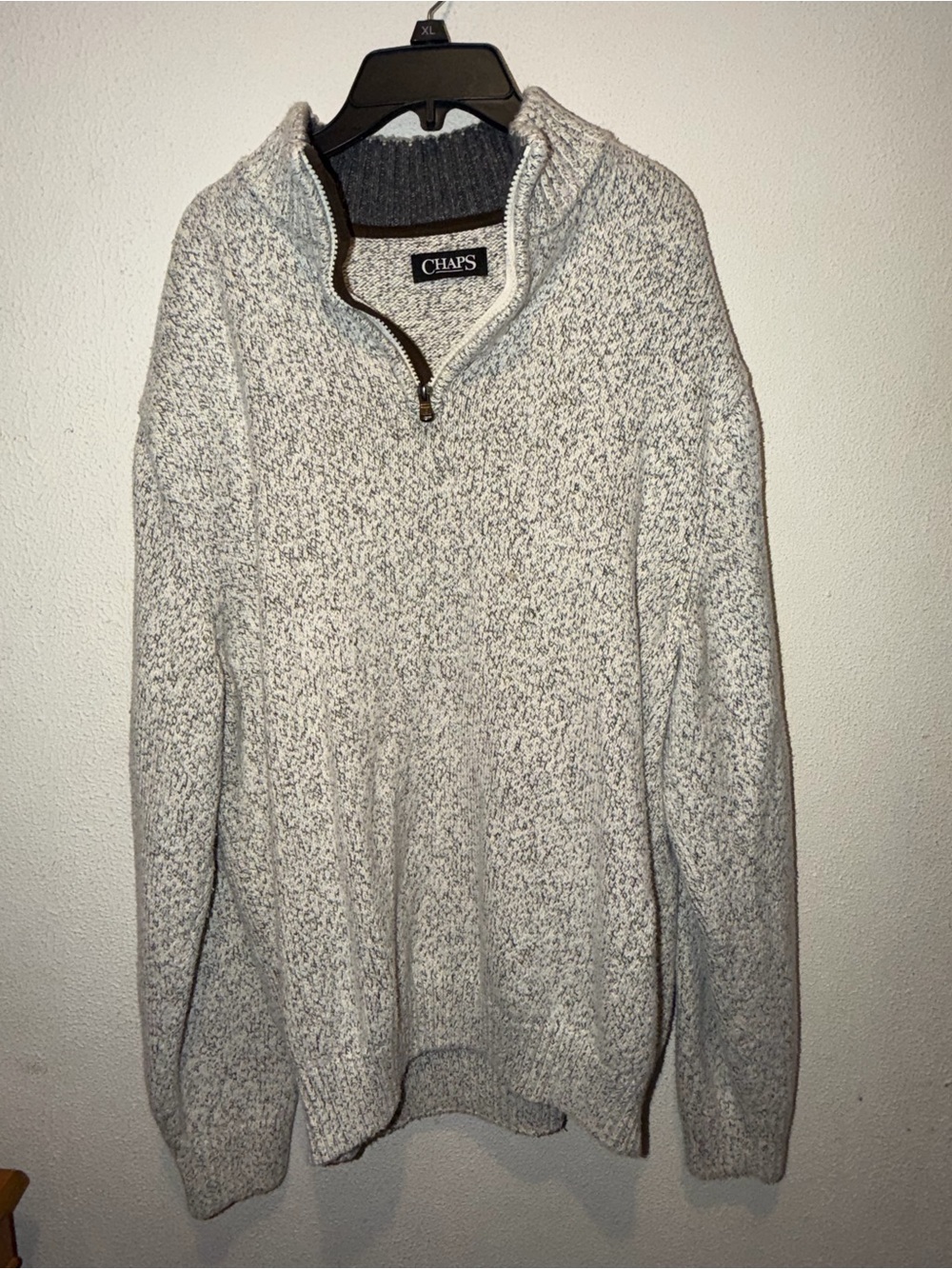 Chaps Men’s Light Heather Gray Half-Zip Sweater